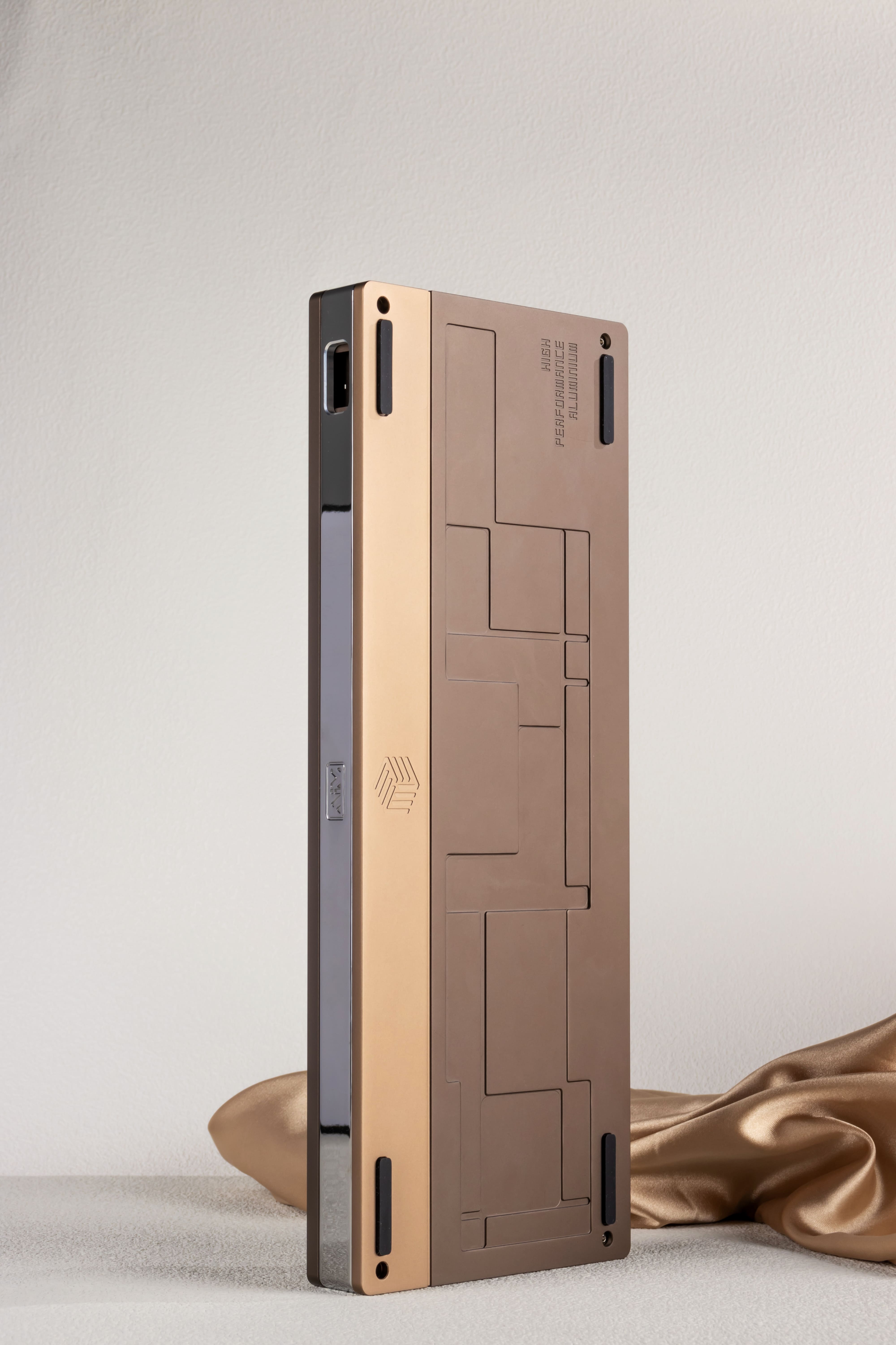 AIMCUBE Case（副本）-5